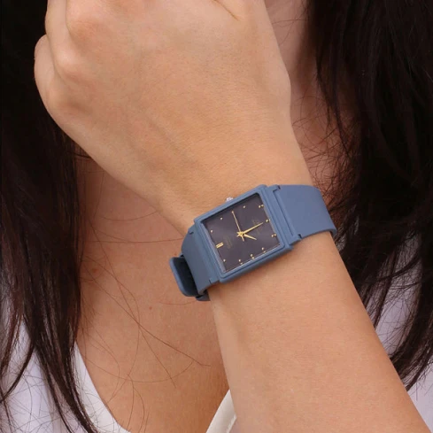 Дамски ръчен часовник с кварцов механизъм - корпус от Полимер - Полимер - цвят Черен Син