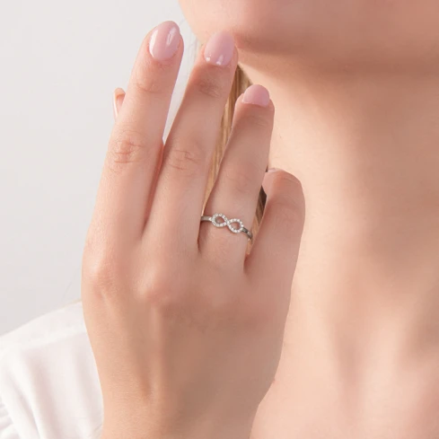 Дамски пръстен от 18K Злато Бяло - с форма Безкрайност - Диаманти