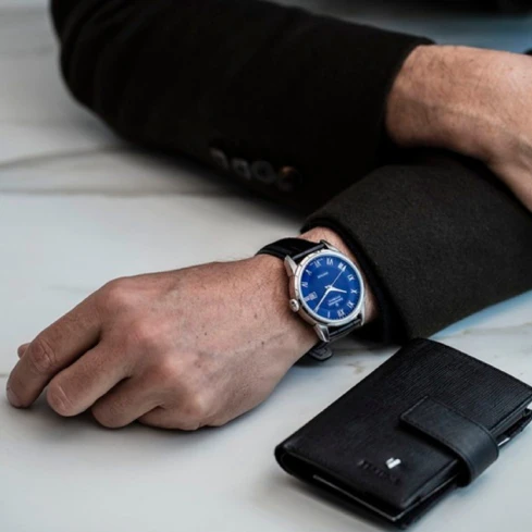 Мъжки ръчен часовник с кварцов механизъм - корпус от Стомана - Естествена кожа - цвят Син