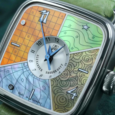 Дамски ръчен часовник с автоматичен механизъм - корпус от Стомана - Естествена кожа - цвят Седеф Зелен