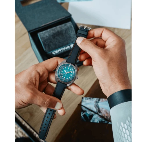 Мъжки ръчен часовник с автоматичен механизъм - корпус от Стомана - Каучук - цвят Тюркоаз Оранжев