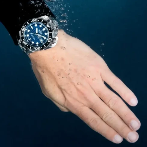 Мъжки ръчен часовник с автоматичен механизъм - корпус от Стомана и керамика - Стоманена верижка - цвят Син Сив