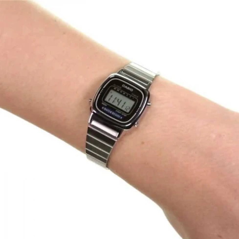 Унисекс ръчен часовник с кварцов механизъм - корпус от Полимер - Стоманена верижка - цвят Сив Сив