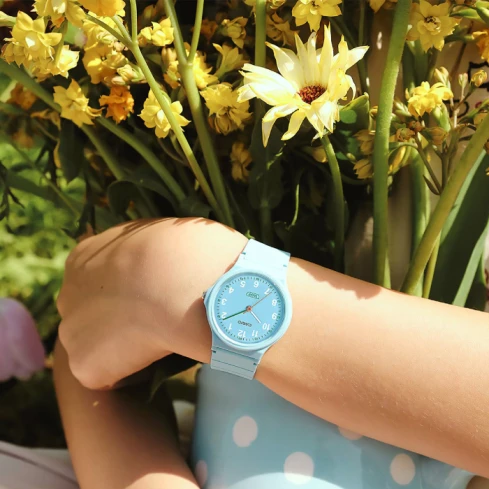 Унисекс ръчен часовник с кварцов механизъм - корпус от Полимер - Полимер - цвят Син Син