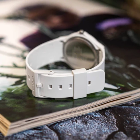 Мъжки ръчен часовник с кварцов механизъм - корпус от Полимер - Полимер - цвят Бял Бял