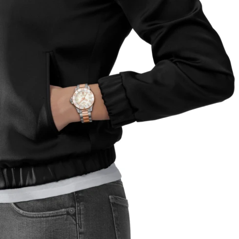 Дамски ръчен часовник с кварцов механизъм - корпус от Стомана - Стоманена верижка - цвят Седеф Биколор