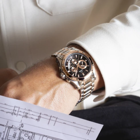 Мъжки ръчен часовник с кварцов механизъм - корпус от Стомана - Стоманена верижка - цвят Черен Сив