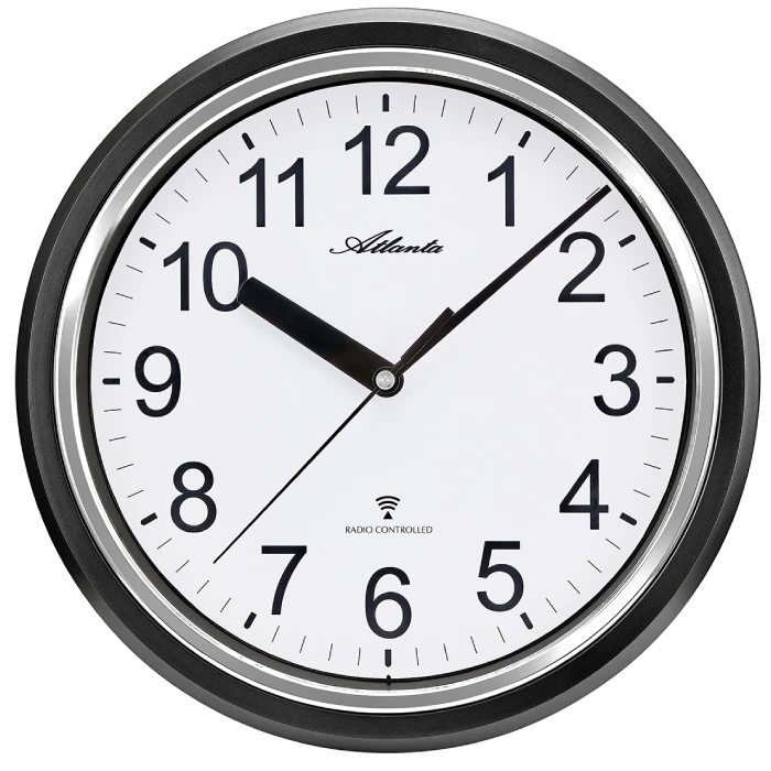 Унисекс стенен часовник с кварцов механизъм - цвят Бял Черен