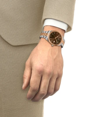 Мъжки ръчен часовник с кварцов механизъм - цвят Кафяв