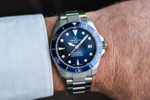 Мъжки ръчен часовник с автоматичен механизъм - корпус от Стомана и алуминий - Стоманена верижка - цвят Син Сив