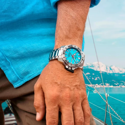 Мъжки ръчен часовник с кварцов механизъм - корпус от Стомана - Стоманена верижка - цвят Син