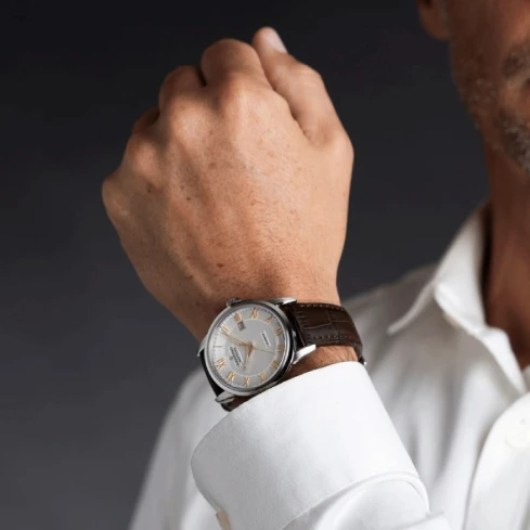 Мъжки ръчен часовник с кварцов механизъм - корпус от Стомана - Естествена кожа - цвят Бял