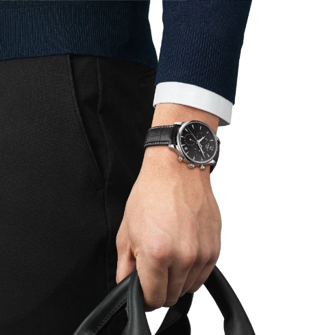 Tissot T063.617.16.057.00 Tradition - Мъжки ръчен часовник с кварцов механизъм - корпус от Стомана - Естествена кожа - цвят Черен Черен