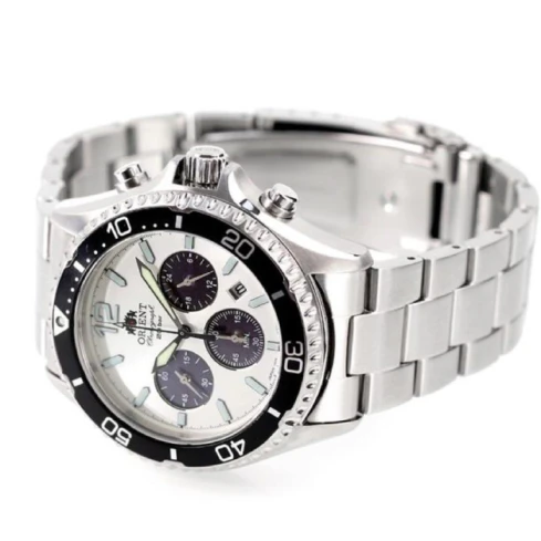 Мъжки ръчен часовник с кварцов механизъм - корпус от Стомана - Стоманена верижка - цвят Бял