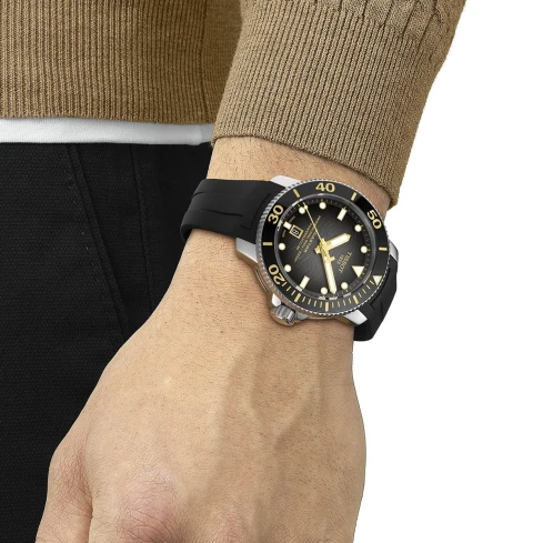 Мъжки ръчен часовник с автоматичен механизъм - корпус от Стомана - Каучук - цвят Черен Черен