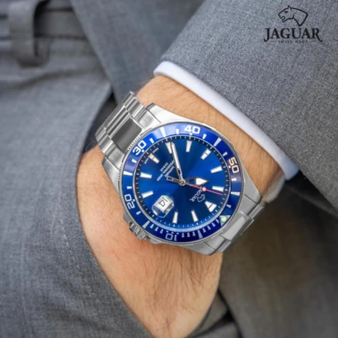 Мъжки ръчен часовник с кварцов механизъм - корпус от Стомана - Стоманена верижка - цвят Син Сив