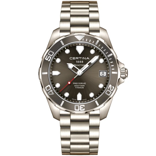 Мъжки ръчен часовник с кварцов механизъм - корпус от Титан - Титаниева верижка - цвят Сив Сив