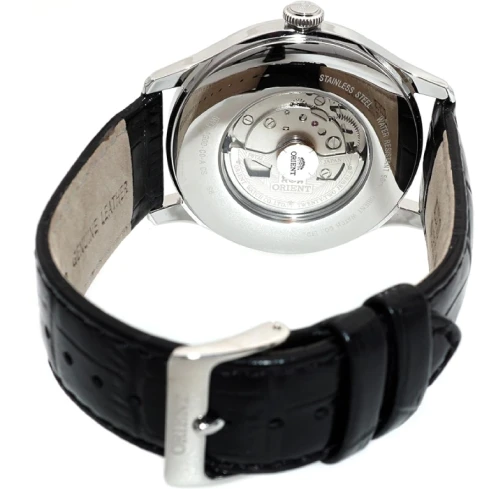 Мъжки ръчен часовник с автоматичен механизъм - корпус от Стомана - Естествена кожа - цвят Бял Черен