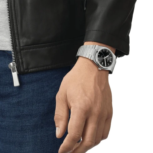 Мъжки ръчен часовник с кварцов механизъм - корпус от Стомана - Стоманена верижка - цвят Черен Сив