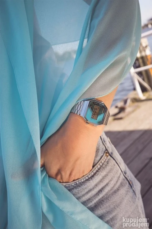 Мъжки ръчен часовник с кварцов механизъм - корпус от Полимер - Стоманена верижка - цвят Сив Сив