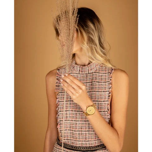 Дамски ръчен часовник с кварцов механизъм - корпус от Стомана - Стоманена верижка - цвят Злато Злато