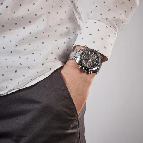 Мъжки ръчен часовник с кварцов механизъм - корпус от Стомана - Стоманена верижка - цвят Черен Сив