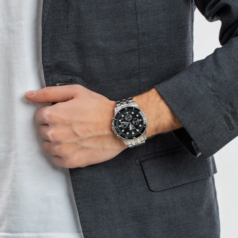 Мъжки ръчен часовник с кварцов механизъм - корпус от Стомана - Стоманена верижка - цвят Черен Сив