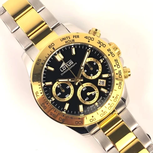 Мъжки ръчен часовник с кварцов механизъм - корпус от Стомана и злато 18К - Стоманена верижка - цвят Биколор