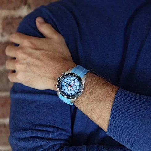 Мъжки ръчен часовник с кварцов механизъм - корпус от Стомана - Силиконова каишка - цвят Син Син