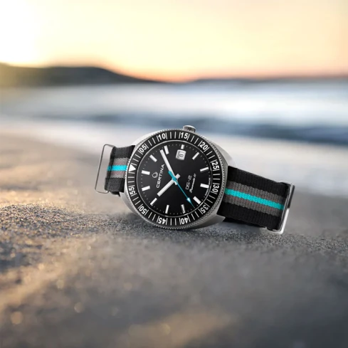 Мъжки ръчен часовник с автоматичен механизъм - корпус от Титан - Нато каишка - цвят Черен Син