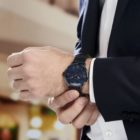 Мъжки ръчен часовник с кварцов механизъм - корпус от Стомана - Меш - цвят Син Син