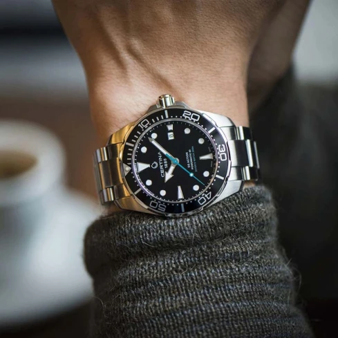 Мъжки ръчен часовник с автоматичен механизъм - корпус от Стомана - Стоманена верижка - цвят Черен Сив