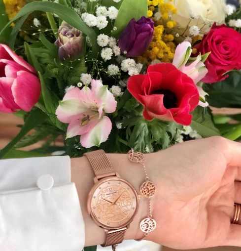 Дамски ръчен часовник с кварцов механизъм - корпус от Стомана - Меш - цвят Розов Розово Злато