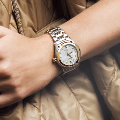 Дамски ръчен часовник с кварцов механизъм - корпус от Стомана - Стоманена верижка - цвят Седеф Сив