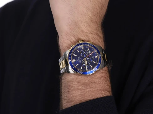 Мъжки ръчен часовник с кварцов механизъм - корпус от Стомана - Стоманена верижка - цвят Син Злато