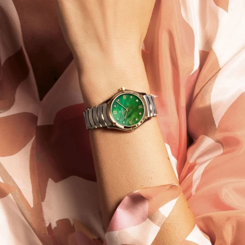 Дамски ръчен часовник с кварцов механизъм - корпус от Стомана - Стоманена верижка - цвят Седеф Сив