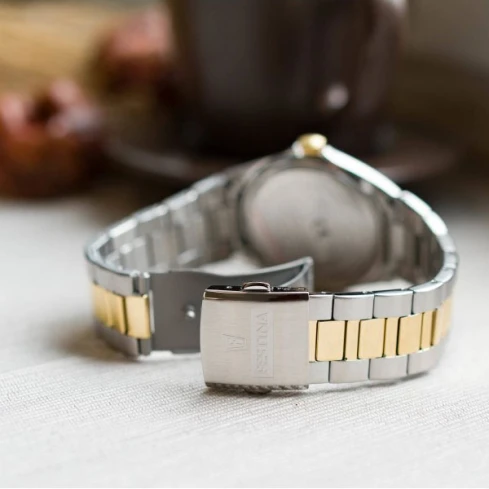 Мъжки ръчен часовник с кварцов механизъм - корпус от Стомана - Стоманена верижка - цвят Син Злато