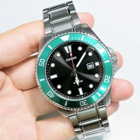 Мъжки ръчен часовник с кварцов механизъм - корпус от Стомана - Стоманена верижка - цвят Черен Сив