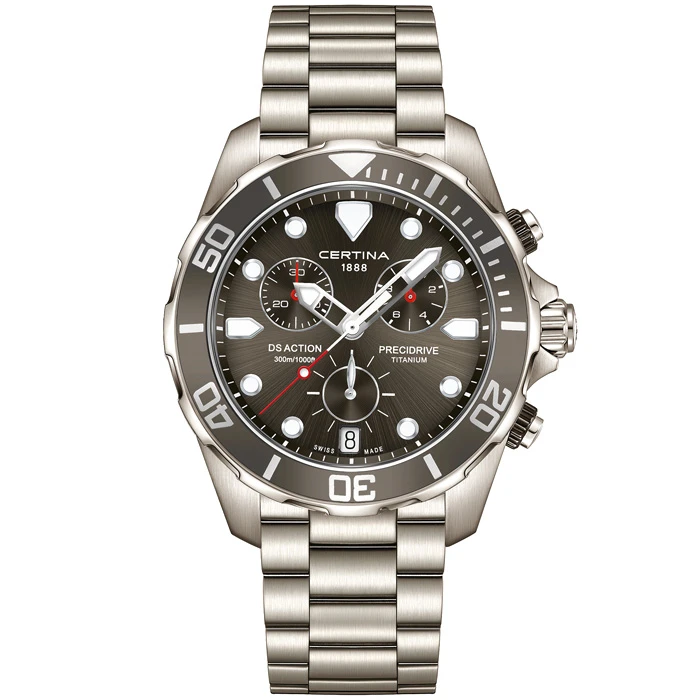 Мъжки ръчен часовник с кварцов механизъм - корпус от Титан - Титаниева верижка - цвят Сив Сив