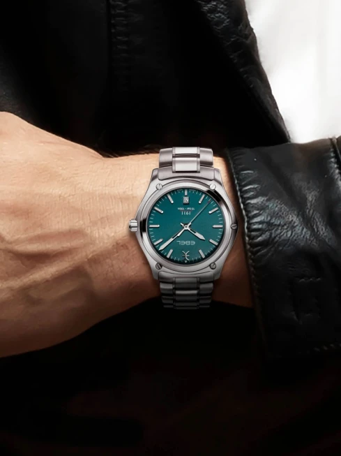Мъжки ръчен часовник с кварцов механизъм - корпус от Стомана - Стоманена верижка - цвят Зелен Сив
