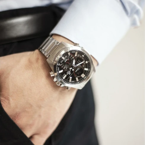 Мъжки ръчен часовник с кварцов механизъм - корпус от Стомана - Стоманена верижка - цвят Черен