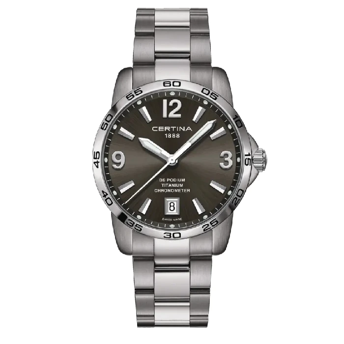 Мъжки ръчен часовник с кварцов механизъм - корпус от Титан - Титаниева верижка - цвят Сив Син