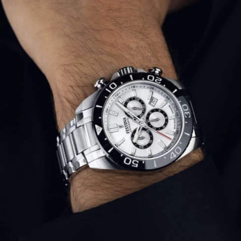 Мъжки ръчен часовник с кварцов механизъм - корпус от Стомана - Стоманена верижка - цвят Сребрист Сив