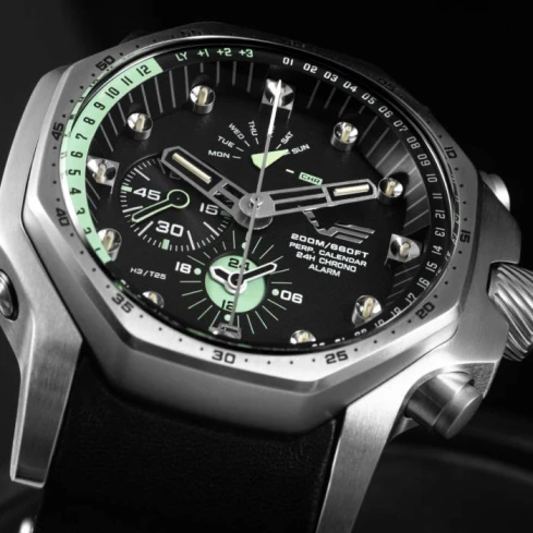 Мъжки ръчен часовник с кварцов механизъм - корпус от Стомана - Естествена кожа - цвят Черен Черен