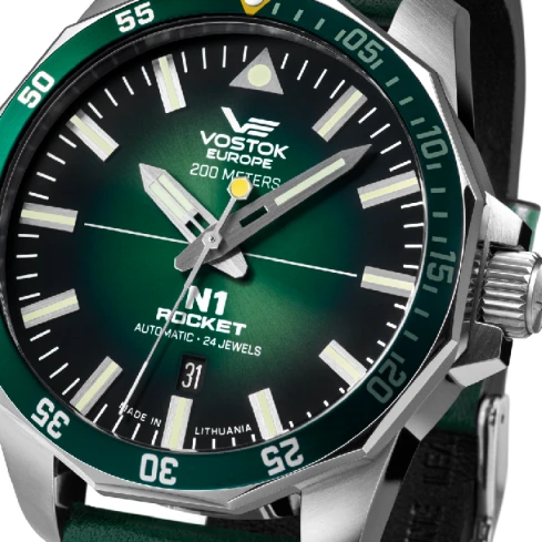 Мъжки ръчен часовник с автоматичен механизъм - корпус от Стомана - Естествена кожа - цвят Зелен Зелен