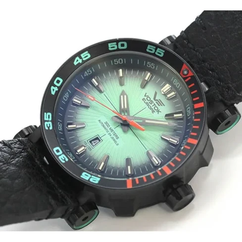 Мъжки ръчен часовник с автоматичен механизъм - корпус от Стомана - Естествена кожа - цвят Зелен Черен