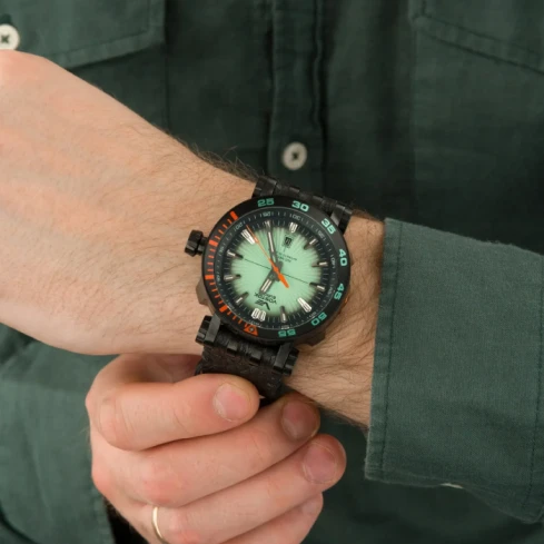Мъжки ръчен часовник с автоматичен механизъм - корпус от Стомана - Естествена кожа - цвят Зелен Черен