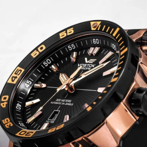 Мъжки ръчен часовник с автоматичен механизъм - корпус от Стомана - Естествена кожа - цвят Черен