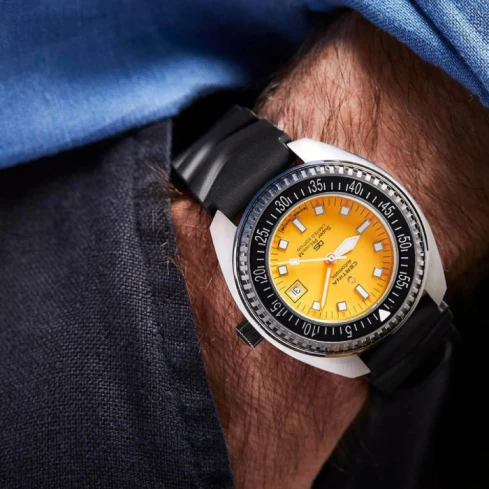 Мъжки ръчен часовник с автоматичен механизъм - корпус от Стомана - Каучук - цвят Оранжев Черен