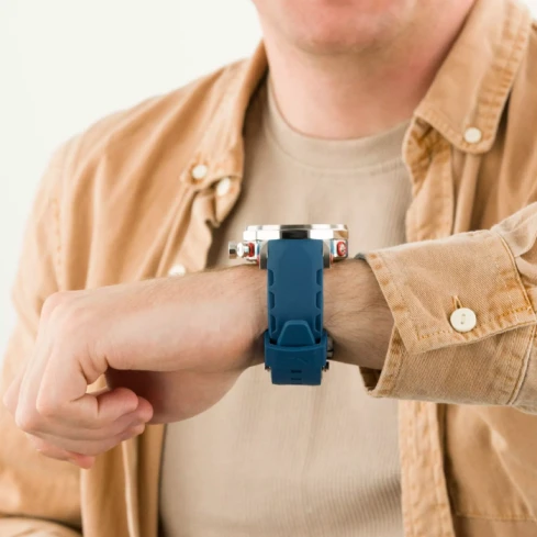 Мъжки ръчен часовник с кварцов механизъм - корпус от Стомана - Силиконова каишка - цвят Бял Син